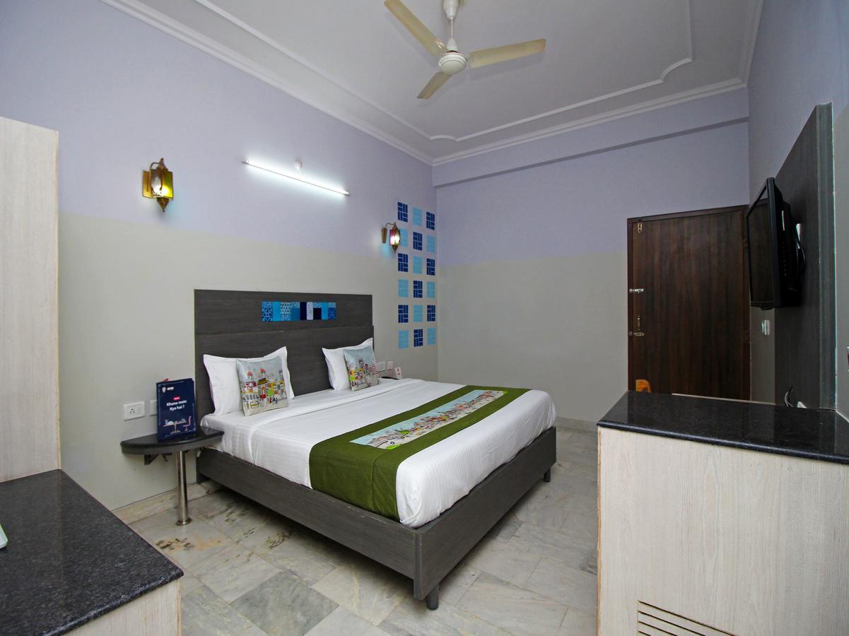 Oyo 1143 Hotel Rdb Palace Divisione di Divisione di Jaipur Esterno foto